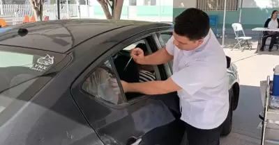 Vacunaci�n drive-thru