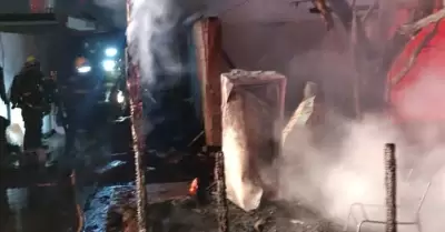 Incendio en la colonia Todos Santos