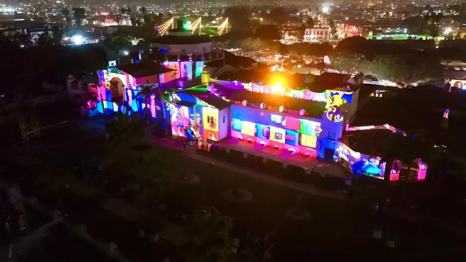 Funciones de video mapping "Navidad en Grande"