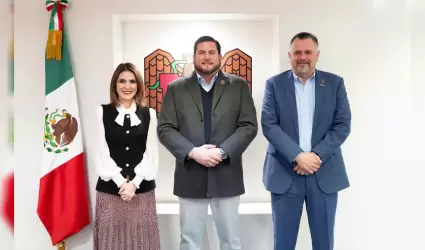 Sostiene alcalde Ismael Burgue�o encuentro con rector de LA Universidad Aut�noma