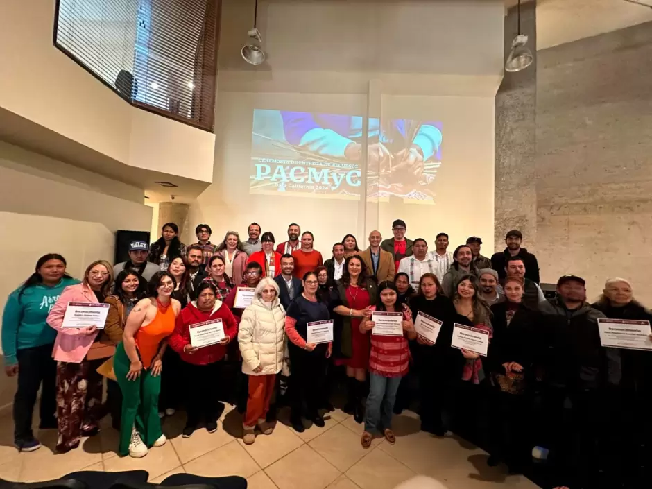 Entrega Cultura est�mulos econ�micos a beneficiarios de PACMYC 2024