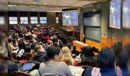 Acad�mico de Cetys dio clase en Harvard sobre Regi�n Cali-Baja