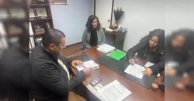 Firma la Escuela Normal Fronteriza acuerdo de colaboraci�n con el IMDET