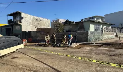 Explosi�n en registro de tuber�a deja a un hombre lesionado en Tijuana