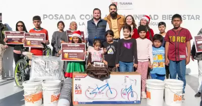 Comparte alcalde Ismael Burgue�o posada navide�a con vecinos de la delegaci�n La