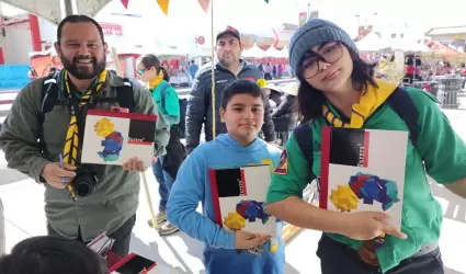 Entrega Cultura 266 mil 100 pasaportes lector en "5 Libros por A�o"