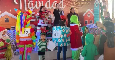 Celebra Dip. Evelyn S�nchez posada comunitaria