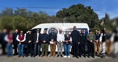 Presidenta Roc�o Adame encabeza jornada de seguridad en la colonia Constituci�n