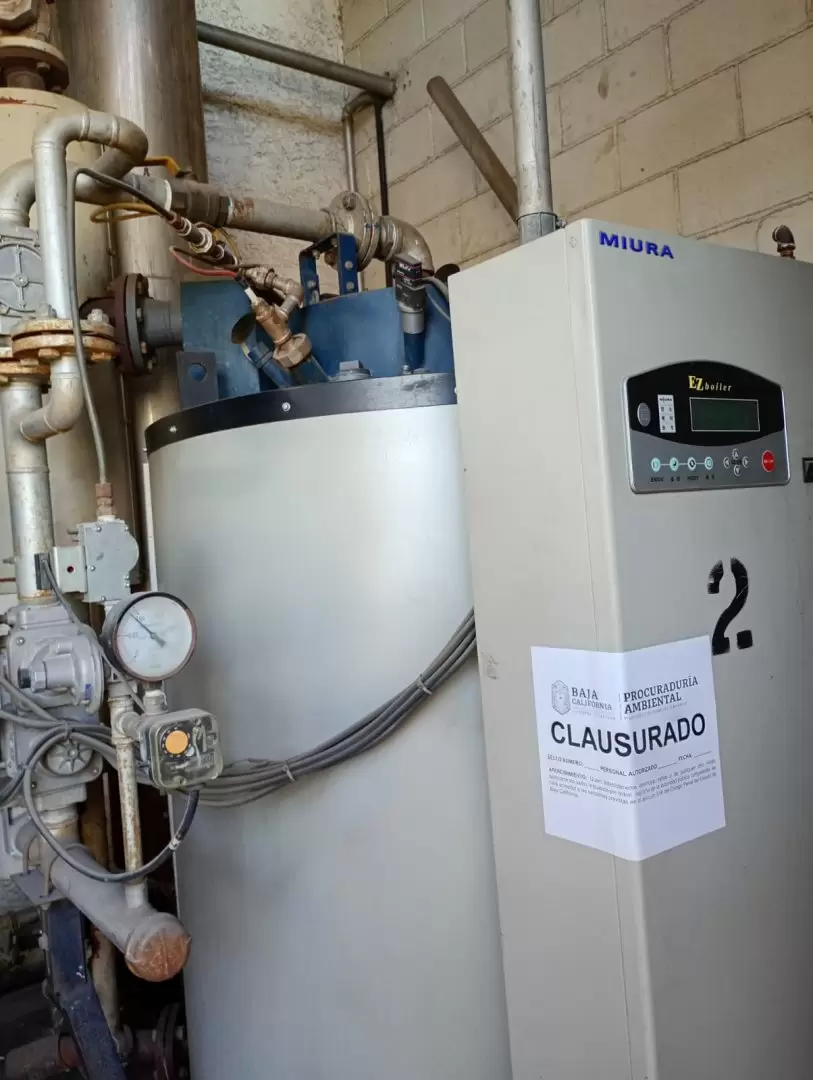Clausura de empresas por operar sin licencia de emisiones a la atm�sfera