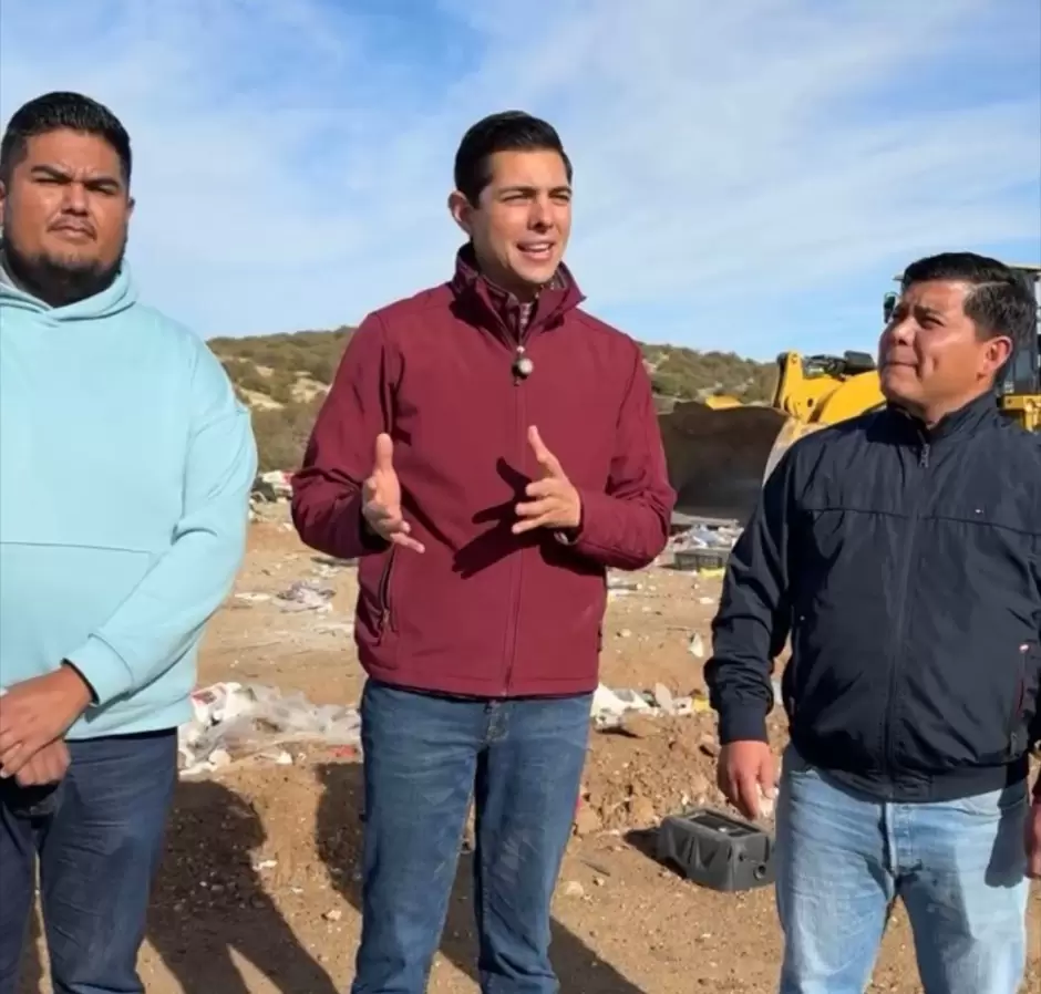 Anuncia Rom�n Cota sitio de transferencia de residuos dom�sticos en La Rumorosa