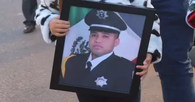 Jes�s Francisco Ramos Acosta, oficial de 28 a�os que perdi� la vida en el cumpli