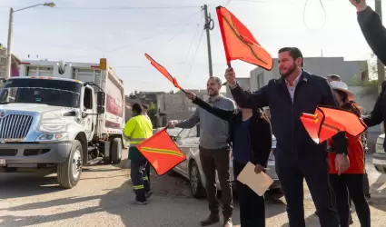 Arranque a nueva ruta de recolecci�n de basura en la colonia Lomas del Refugio