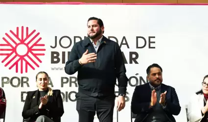 Entrega alcalde Ismael Burgue�o donativo de 500 mil pesos al Museo �mbar