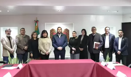 Encabeza presidente municipal Ismael Burgue�o instalaci�n de la comisi�n de aval