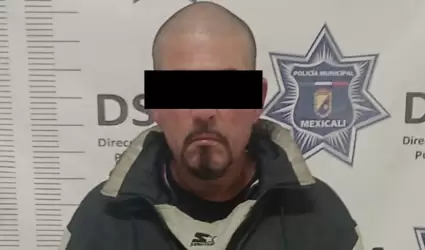 Detienen a hombre por posesi�n de veh�culo robado