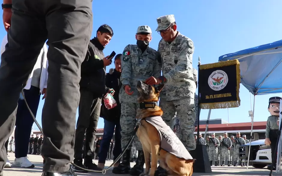 Harish Vicente cumple su sue�o de ser Guardia Nacional honorario