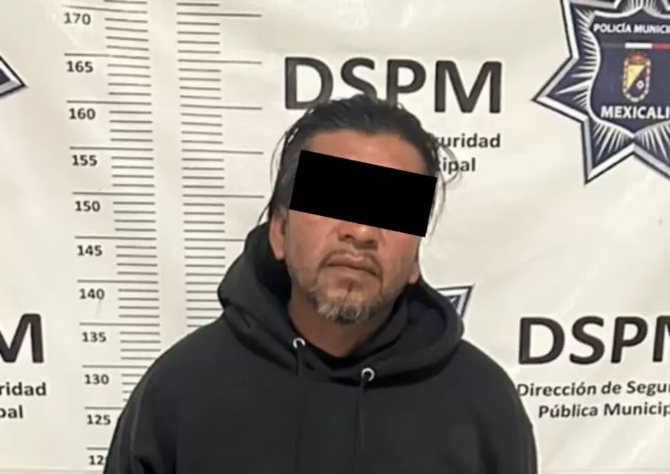 Detiene polic�a municipal a diez personas en 24 horas por venta de pirotecnia y le�a