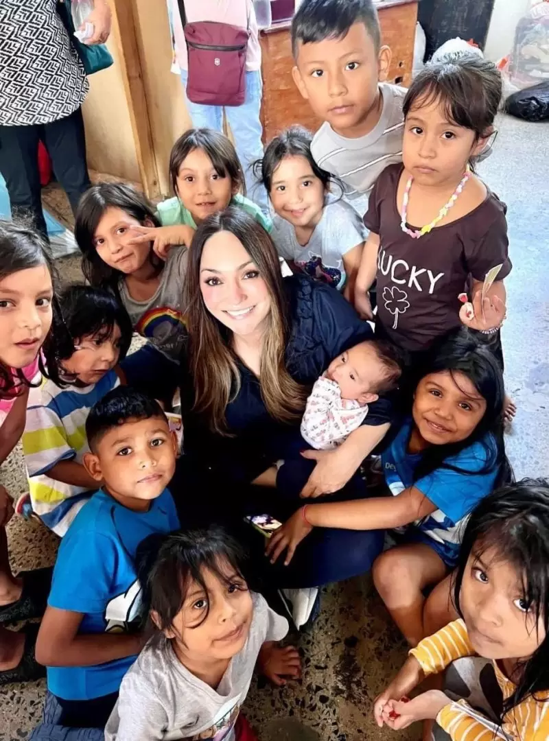 Por un 2025 lleno de esperanza, Maru Riqu� siembra empat�a sin fronteras, por una Tijuana sin hambre