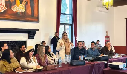 Presidenta municipal Claudia Agat�n Mu�iz