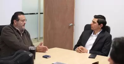 Trabaja Rom�n Cota e IMOS en la transformaci�n del transporte p�blico en Tecate