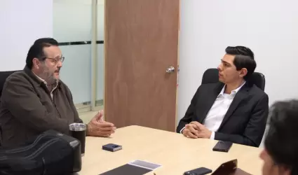 Trabaja Rom�n Cota e IMOS en la transformaci�n del transporte p�blico en Tecate