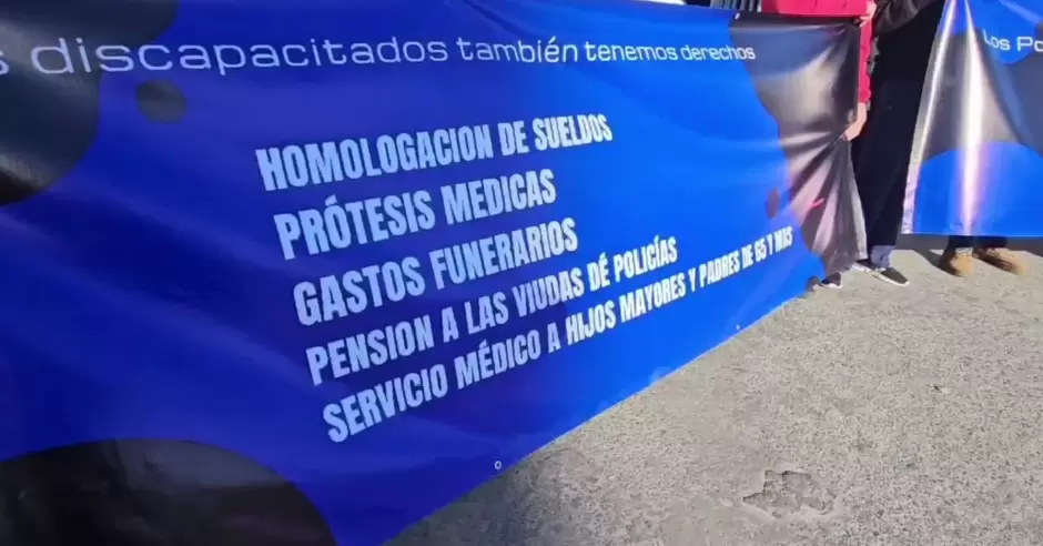 Manifestaci�n frente a las oficinas de la SSPCM