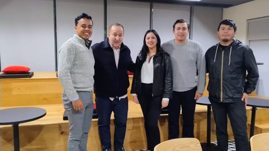 Agoniza MC en Baja California; renunciaron m�s de 250 cuadros directivos el fin de semana