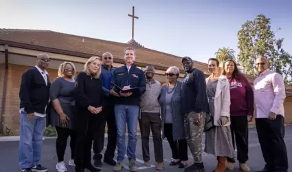 Gobernador Newsom emite orden para proteger a v�ctimas de incendios de especulad