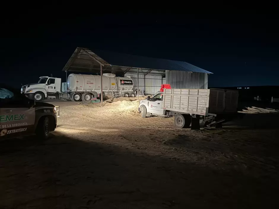 Se recuperan m�s de 100 mil litros de hidrocarburos en toma clandestina asegurada por autoridades en Tecate