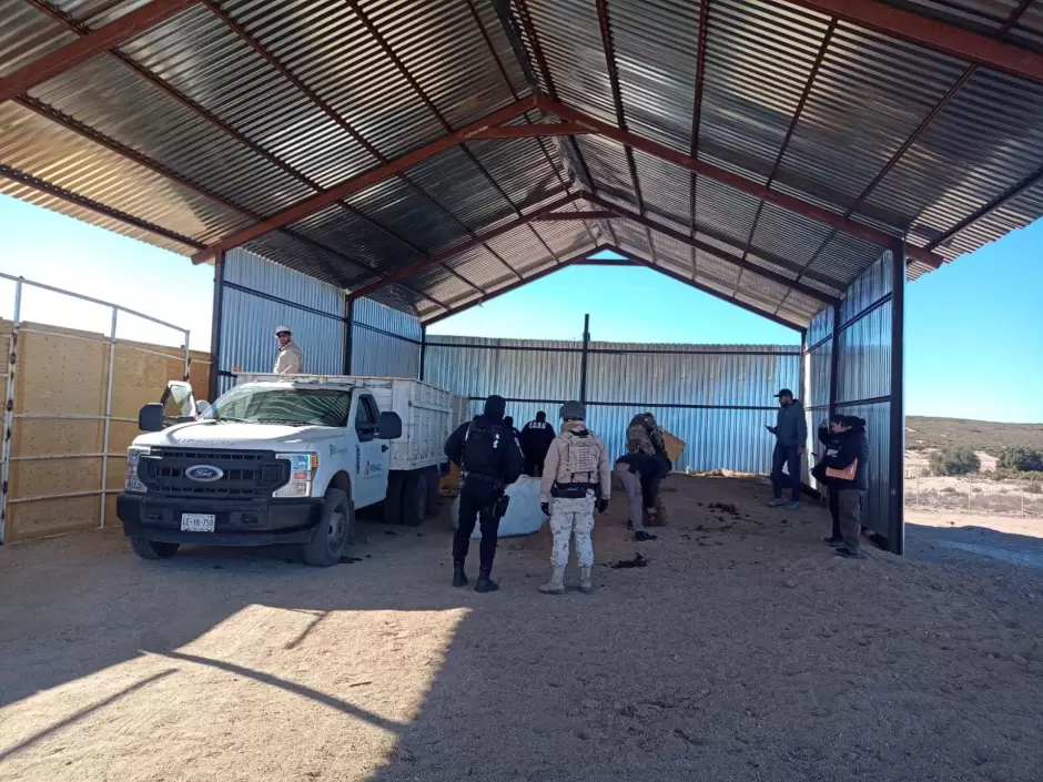 Se recuperan m�s de 100 mil litros de hidrocarburos en toma clandestina asegurada por autoridades en Tecate