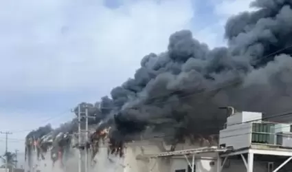 Incendio devastador en Casino Royal Park de Culiac�n