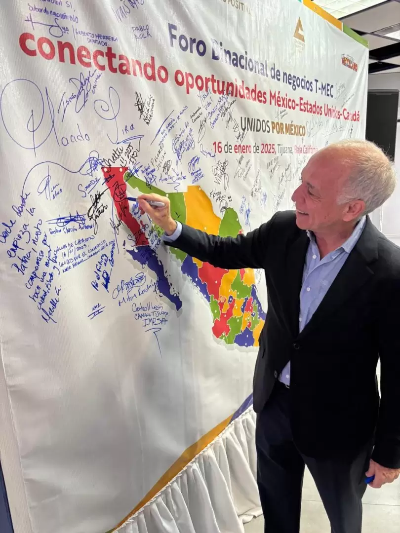 Firman SEI y Concanaco convenio de colaboraci�n para impulsar comercio, servicios y turismo en BC