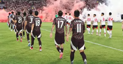 Selecci�n mexicana de futbol pierde 2-0 ante Argentina