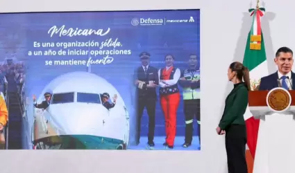Leobardo �vila Boj�rquez, director de Mexicana de Aviaci�n.
