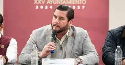 Presidente municipal Ismael Burgue�o