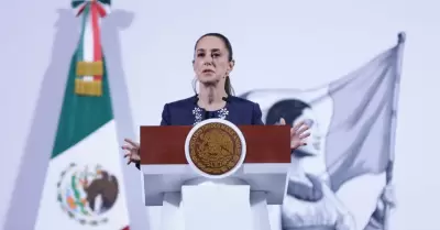 Claudia Sheinbaum Pardo en el sal�n de tesorer�a de Palacio Nacional.