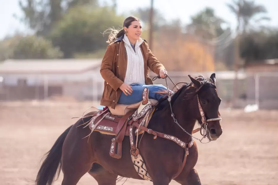 Refrenda gobernadora Marina del Pilar apoyo al Valle de Mexicali en 88 aniversario del Asalto a las Tierras