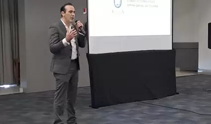 Coadyuva sector empresarial en la actualizaci�n de leyes para el ordenamiento ur