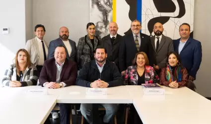 Entabla presidente Ismael Burgue�o Ruiz di�logo con hoteleros para fortalecer el