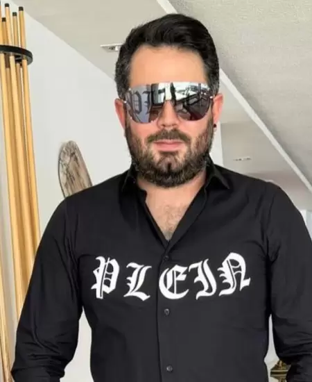 Jos� Eduardo Derbez