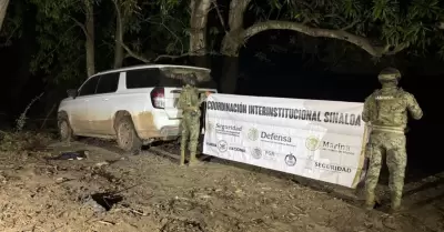 Personal de Semar asegura veh�culos y cartuchos en Sinaloa