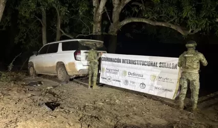 Personal de Semar asegura veh�culos y cartuchos en Sinaloa