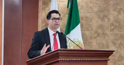 Diputado Adri�n Humberto Valle Ballesteros