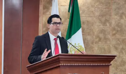 Diputado Adri�n Humberto Valle Ballesteros