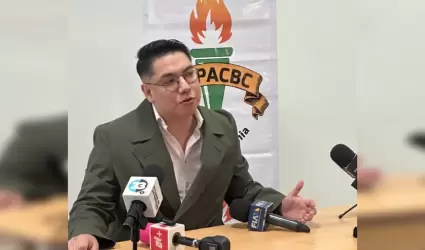Terapeuta familiar del Hospital de Salud Mental de Tijuana A.C., Psic�logo Alan 
