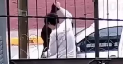 Joven abandona a su beb�