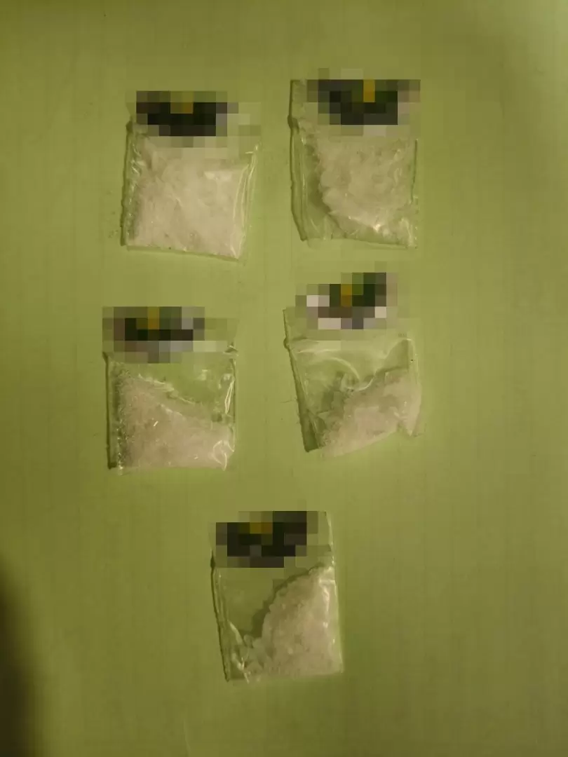 Detenidos en posesi�n de droga