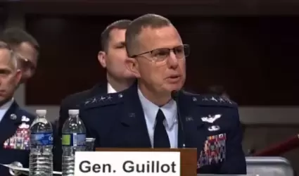 General de la Fuerza A�rea de Estados Unidos, Gregory M. Guillot