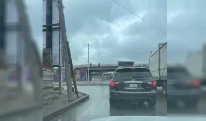 Reportan problemas de semaforizaci�n y control de tr�fico en Tijuana