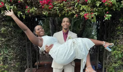 San Valent�n brilla con bodas y romance en San Diego
